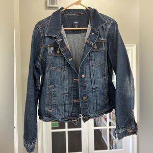 Super cute distressed Jean jacket
